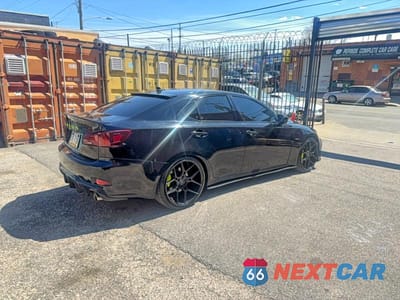 Czwarte zdjęcie samochodu z boku: 2008 LEXUS IS 350 VIN:JTHBE262085020616 - miniatura
