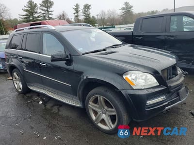 Czwarte zdjęcie samochodu z boku: 2012 MERCEDES-BENZ GL 550 4MATIC VIN:4JGBF8GE9CA788200 - miniatura