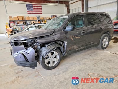 2023 HONDA PILOT LX 5FNYG2H24PB010705 - główne zdjęcie licytacji z USA - miniatura