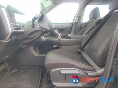 Zdjęcie 7 z 13 samochodu: 2025 HYUNDAI SANTA FE SE VIN:5NMP14GL0SH136618 - miniatura