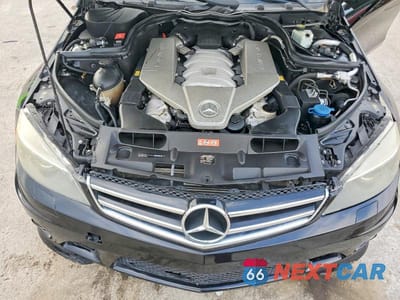 Zdjęcie 11 z 12 samochodu: 2010 MERCEDES-BENZ C 63 AMG VIN:WDDGF7HB6AF450252 - miniatura