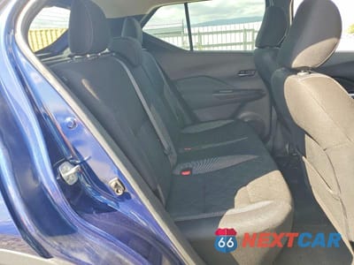 Zdjęcie 10 z 12 samochodu: 2019 NISSAN KICKS SV VIN:3N1CP5CU5KL503522 - miniatura