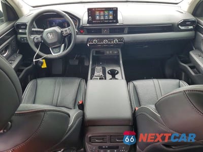 Zdjęcie 8 z 13 samochodu: 2025 HONDA PILOT VIN:5FNYG1H89SB144889 - miniatura