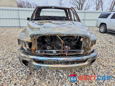 Piąte zdjęcie samochodu w środku: 2004 DODGE RAM 3500 ST VIN:3D7LU38C14G244801 - miniatura