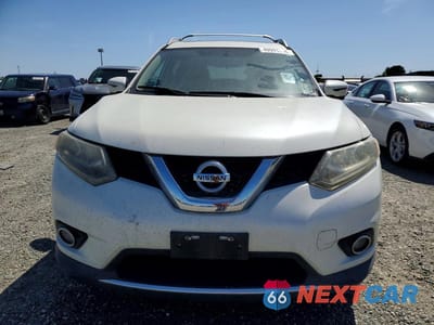 Piąte zdjęcie samochodu w środku: 2016 NISSAN ROGUE SL VIN:5N1AT2MT0GC886918 - miniatura