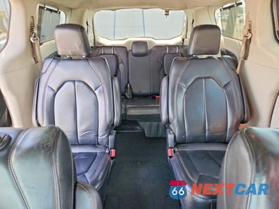 Zdjęcie 10 z 13 samochodu: 2018 CHRYSLER PACIFICA TOURING L VIN:2C4RC1BGXJR112200 - miniatura
