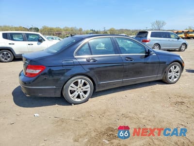 Trzecie zdjęcie samochodu z tyłu: 2010 MERCEDES-BENZ C 300 4MATIC VIN:WDDGF8BB3AF470408 - miniatura