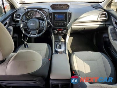 Zdjęcie 8 z 13 samochodu: 2019 SUBARU FORESTER PREMIUM VIN:JF2SKAGC8KH412827 - miniatura