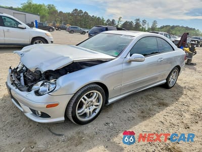 2007 MERCEDES-BENZ CLK 550 WDBTJ72H07F207449 - główne zdjęcie licytacji z USA - miniatura