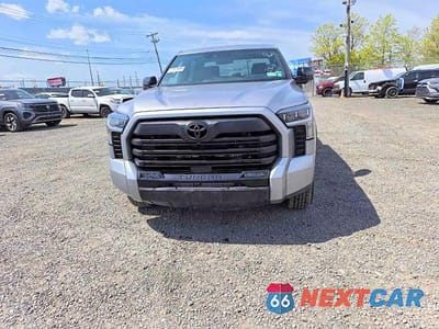 Piąte zdjęcie samochodu w środku: 2025 TOYOTA TUNDRA LIMITED VIN:5TFWA5DB5SX244091 - miniatura