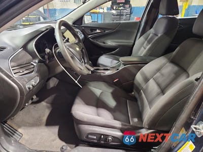 Zdjęcie 7 z 12 samochodu: 2020 CHEVROLET MALIBU LT VIN:1G1ZD5ST7LF015850 - miniatura