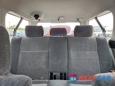 Zdjęcie 10 z 13 samochodu: 2004 SUBARU LEGACY OUTBACK AWP VIN:4S3BH675047638865 - miniatura