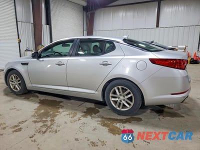 Drugie zdjęcie samochodu z przodu: 2012 KIA OPTIMA LX VIN:KNAGM4A74C5289412 - miniatura