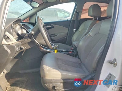Zdjęcie 7 z 12 samochodu: 2014 BUICK VERANO VIN:1G4PP5SK6E4155069 - miniatura