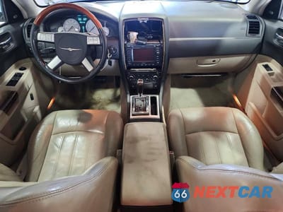 Zdjęcie 8 z 13 samochodu: 2005 CHRYSLER 300C VIN:2C3AA63H35H659350 - miniatura