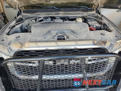 Zdjęcie 11 z 12 samochodu: 2019 RAM 3500 TRADESMAN VIN:3C63RRGL4KG707504 - miniatura