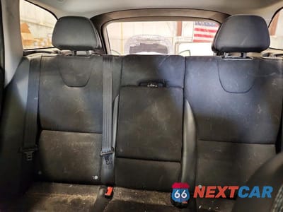 Zdjęcie 10 z 12 samochodu: 2017 VOLVO XC60 T5 VIN:YV440MDJ0H2080909 - miniatura