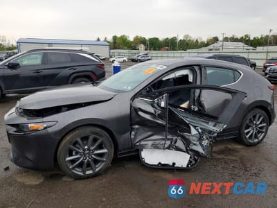 2024 MAZDA 3 PREFERRED JM1BPALMXR1711298 - główne zdjęcie licytacji z USA - miniatura