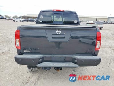 Zdjęcie 6 z 11 samochodu: 2018 NISSAN FRONTIER SV VIN:1N6AD0ER0JN753335 - miniatura