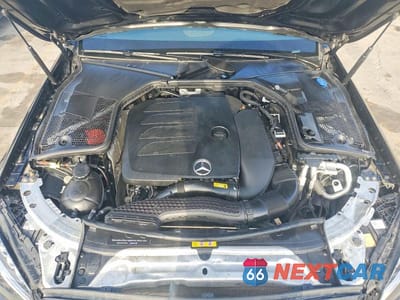 Zdjęcie 10 z 10 samochodu: 2019 MERCEDES-BENZ C 300 4MATIC VIN:55SWF8EB0KU316423 - miniatura