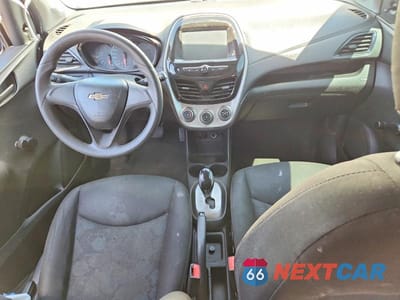 Zdjęcie 8 z 13 samochodu: 2018 CHEVROLET SPARK LS VIN:KL8CB6SAXJC481268 - miniatura