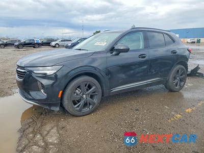 2023 BUICK ENVISION ESSENCE LRBFZPR41PD198216 - główne zdjęcie licytacji z USA - miniatura
