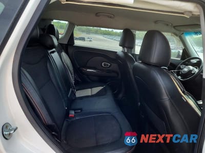 Zdjęcie 11 z 12 samochodu: 2018 KIA SOUL ! VIN:KNDJX3AA5J7517716 - miniatura