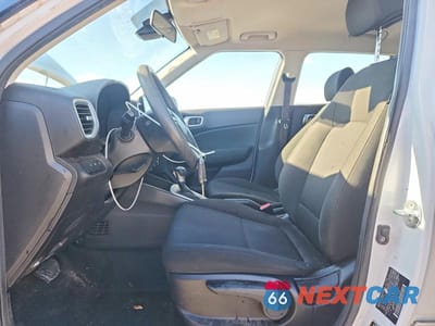 Zdjęcie 7 z 12 samochodu: 2022 HYUNDAI VENUE SE VIN:KMHRB8A38NU147347 - miniatura