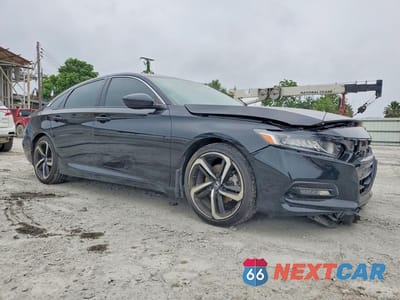 Czwarte zdjęcie samochodu z boku: 2019 HONDA ACCORD SPORT VIN:1HGCV1F3XKA131165 - miniatura