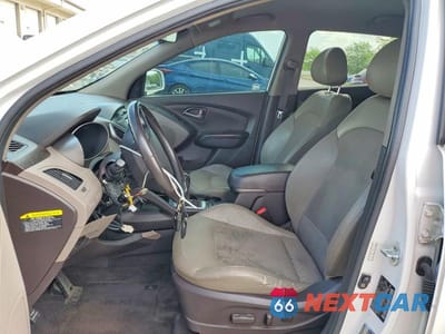 Zdjęcie 7 z 13 samochodu: 2015 HYUNDAI TUCSON SE VIN:KM8JU3AGXFU059785 - miniatura