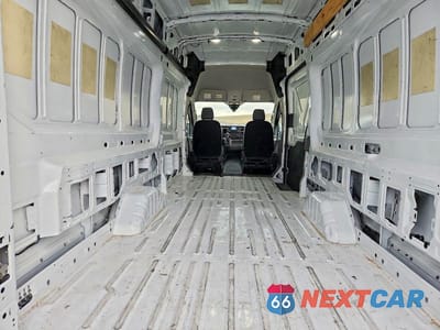 Zdjęcie 10 z 13 samochodu: 2023 FORD TRANSIT 250 DELIVERY VAN VIN:1FTBR3U88PKA33407 - miniatura