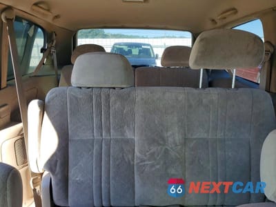 Zdjęcie 10 z 12 samochodu: 1998 TOYOTA SIENNA LE VIN:4T3GF13C5WU054701 - miniatura