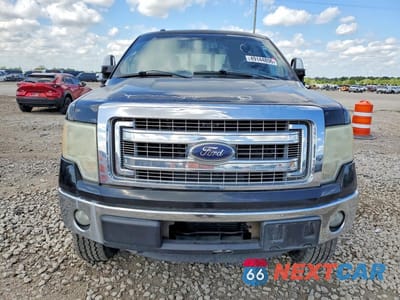 Piąte zdjęcie samochodu w środku: 2013 FORD F150 SUPERCREW VIN:1FTFW1CT9DKG07769 - miniatura