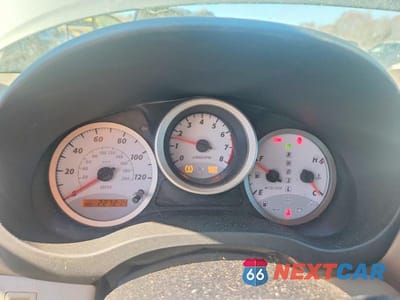 Zdjęcie 9 z 13 samochodu: 2005 TOYOTA RAV4 BASE VIN:JTEHD20V150059687 - miniatura