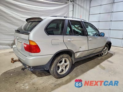Trzecie zdjęcie samochodu z tyłu: 2003 BMW X5 3.0I VIN:5UXFA53553LV96560 - miniatura