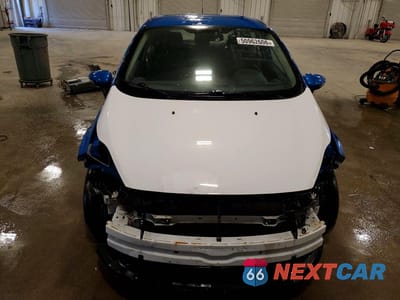 Piąte zdjęcie samochodu w środku: 2016 FORD FIESTA SE VIN:3FADP4EJ0GM127155 - miniatura
