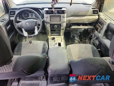 Zdjęcie 8 z 13 samochodu: 2018 TOYOTA 4RUNNER SR5 VIN:JTEZU5JR5J5188715 - miniatura