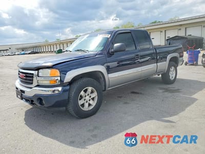 2005 GMC NEW SIERRA K1500 1GTEK19B45E174285 - główne zdjęcie licytacji z USA - miniatura
