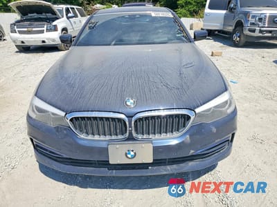 Piąte zdjęcie samochodu w środku: 2019 BMW 530 I VIN:WBAJA5C50KWW38641 - miniatura