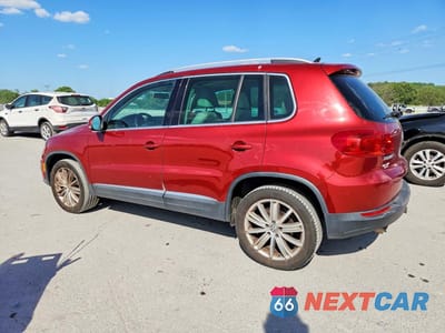 Drugie zdjęcie samochodu z przodu: 2013 VOLKSWAGEN TIGUAN S VIN:WVGAV3AX1DW067496 - miniatura