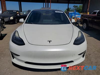 Piąte zdjęcie samochodu w środku: 2020 TESLA MODEL 3 VIN:5YJ3E1EA8LF659472 - miniatura