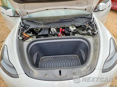Zdjęcie 11 z 13 samochodu: 2023 TESLA MODEL Y VIN:7SAYGDEE7PF690919 - miniatura