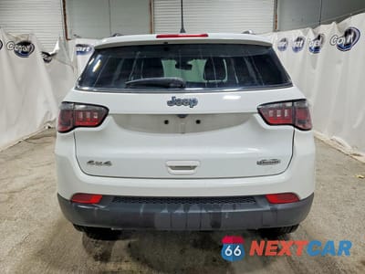 Zdjęcie 6 z 13 samochodu: 2023 JEEP COMPASS LATITUDE VIN:3C4NJDBN9PT561913 - miniatura
