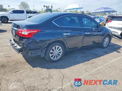Trzecie zdjęcie samochodu z tyłu: 2019 NISSAN SENTRA SV VIN:3N1AB7AP0KL605437 - miniatura