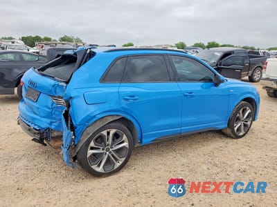 Trzecie zdjęcie samochodu z tyłu: 2021 AUDI Q3 PREMIUM S LINE 45 VIN:WA1DECF38M1147215 - miniatura