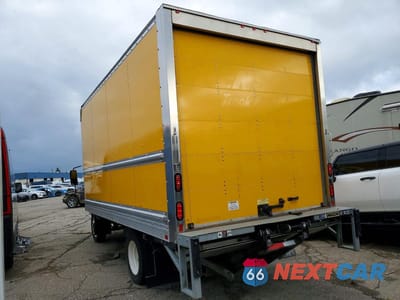 Drugie zdjęcie samochodu z przodu: 2021 ISUZU NPR HD BOX TRUCK VIN:54DC4W1D6MS203213 - miniatura