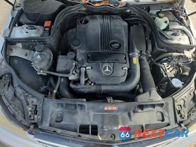 Zdjęcie 11 z 11 samochodu: 2014 MERCEDES-BENZ C 250 VIN:WDDGF4HBXEA928769 - miniatura