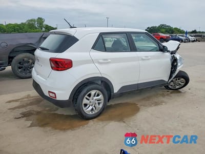Trzecie zdjęcie samochodu z tyłu: 2026 HYUNDAI VENUE SE VIN:KMHRB8A37TU439312 - miniatura