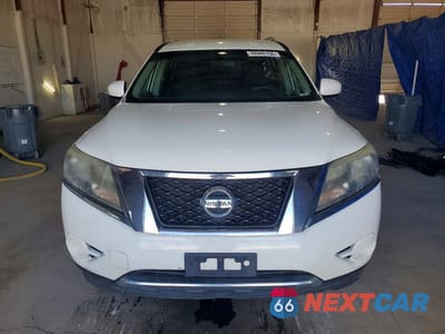 Piąte zdjęcie samochodu w środku: 2016 NISSAN PATHFINDER S VIN:5N1AR2MM9GC648878 - miniatura