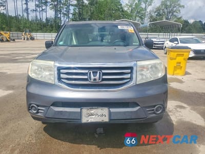 Piąte zdjęcie samochodu w środku: 2013 HONDA PILOT LX VIN:5FNYF3H25DB006442 - miniatura